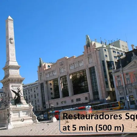 Downtown Lisbon's New Pearl: Luxury, Comfort & Location In Historic E... Apartmán